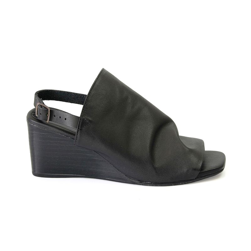 ANI977-PRETO--4-