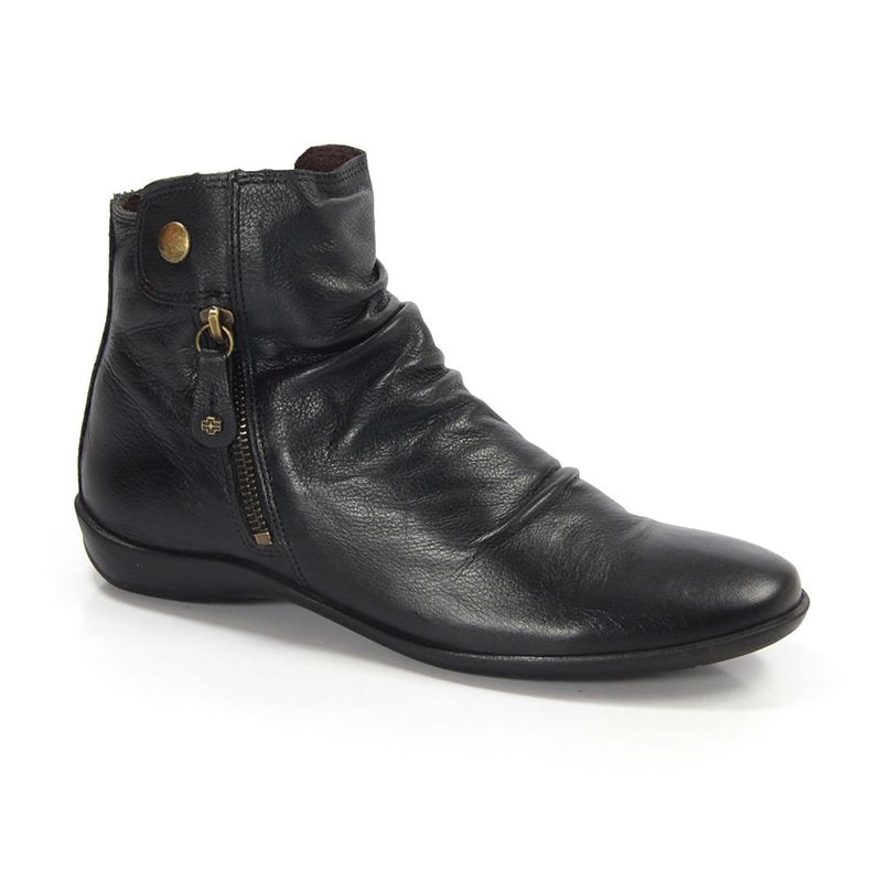 ANG867-PRETO--1-.jpg