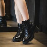 MUN017-PRETO.jpg