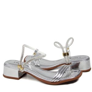 Sandalia Melly Prata - MLY1836