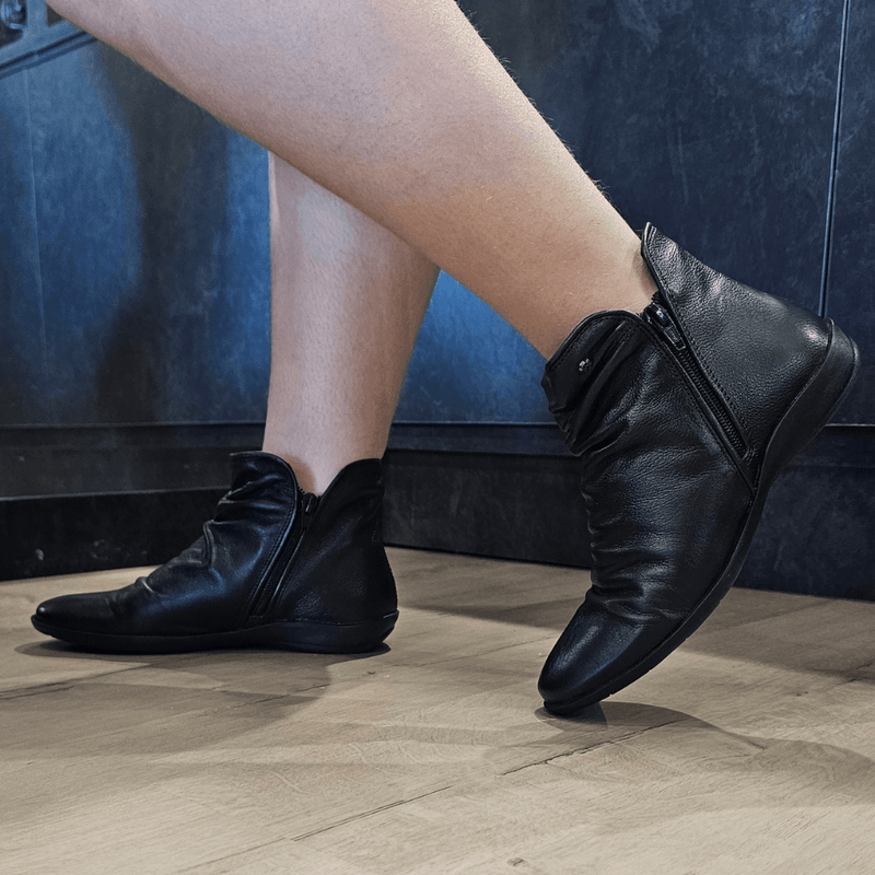 ang820-preto-