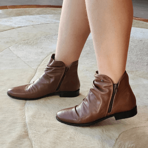 Bota Luna Couro Comfort Mogno - LUN679