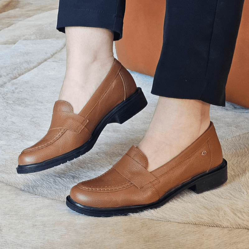 kat054-tan
