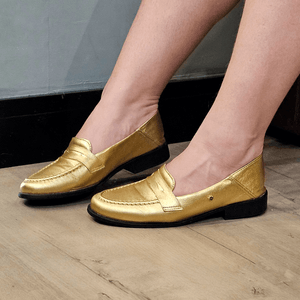 Mocassim Luna Couro Roma Dourado - LUN1011