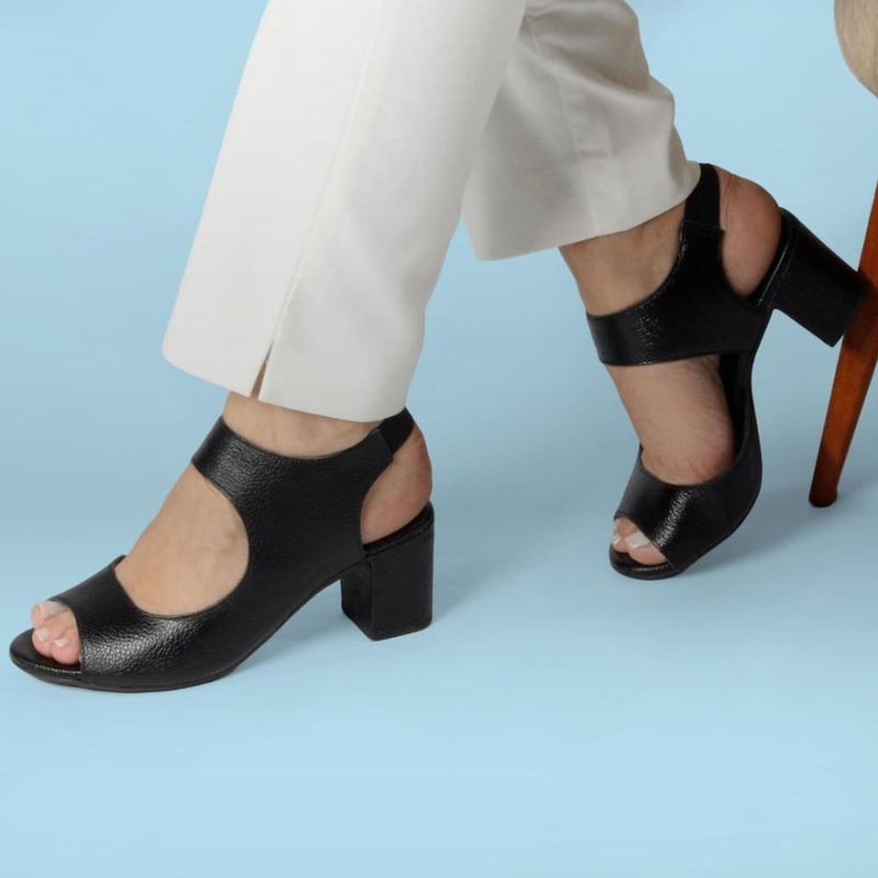 ANN1321-PRETO--5-