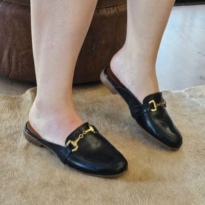 Mule Troian em Couro Preto - TRO1123