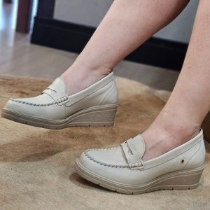 Mocassim Nice Couro Off White - NIC018